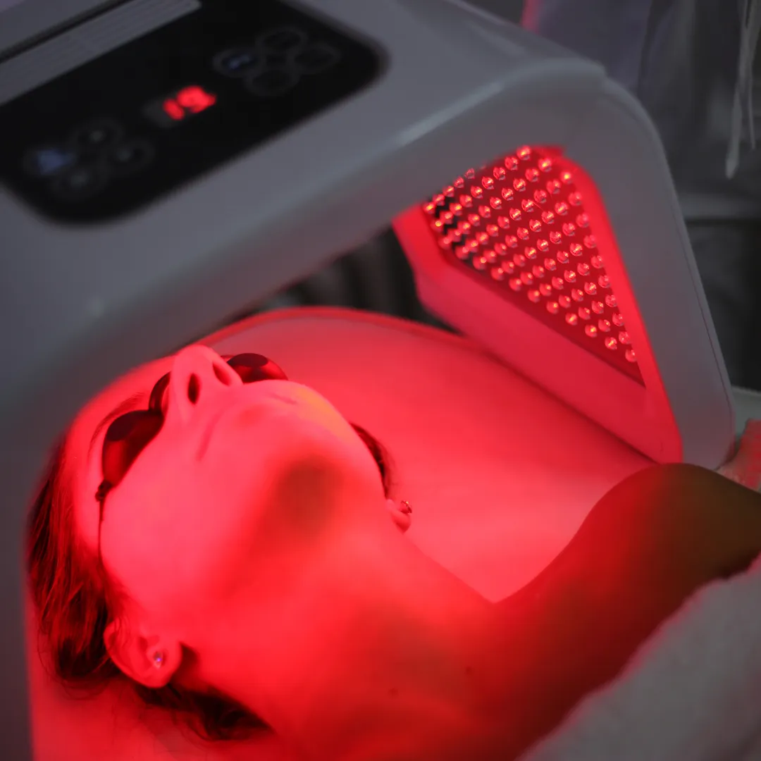 woman having led therapy